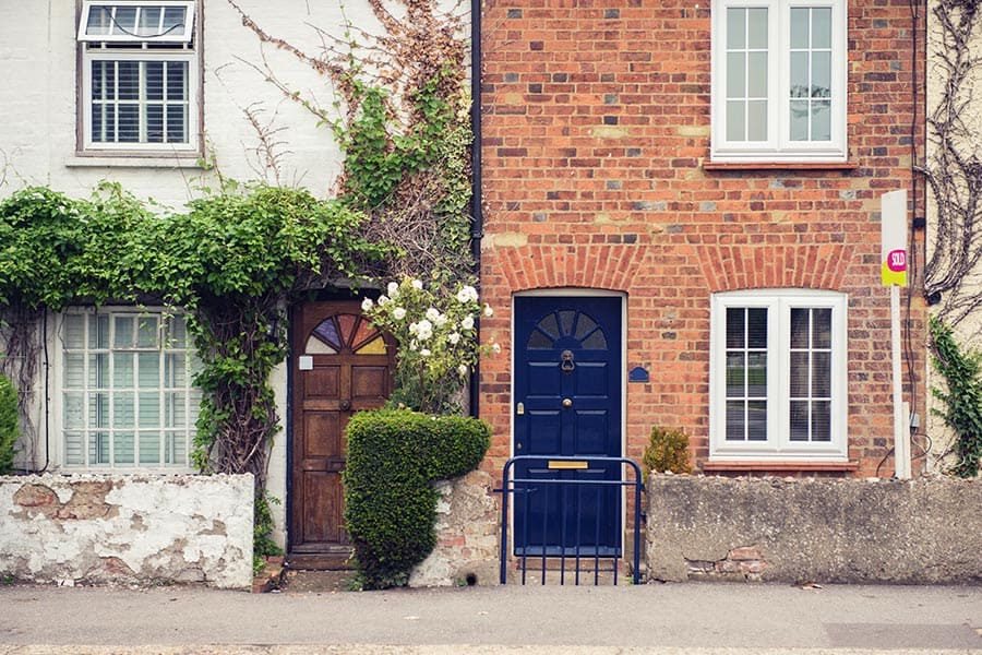 Serving Notice Under the Party Wall Act Huddersfield